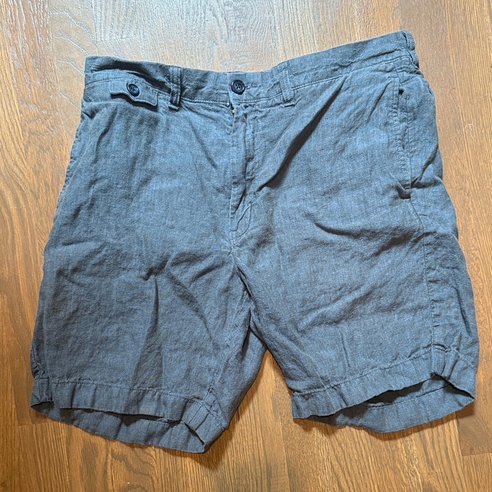 Men’s JCrew Linen Shorts - Like New